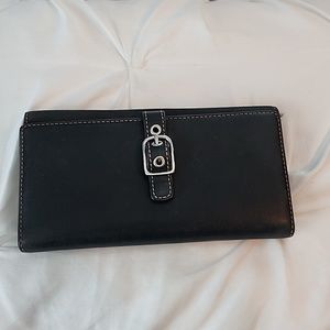 Coach clutch leather wallet